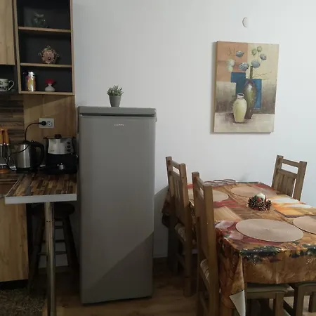 двустаен 
